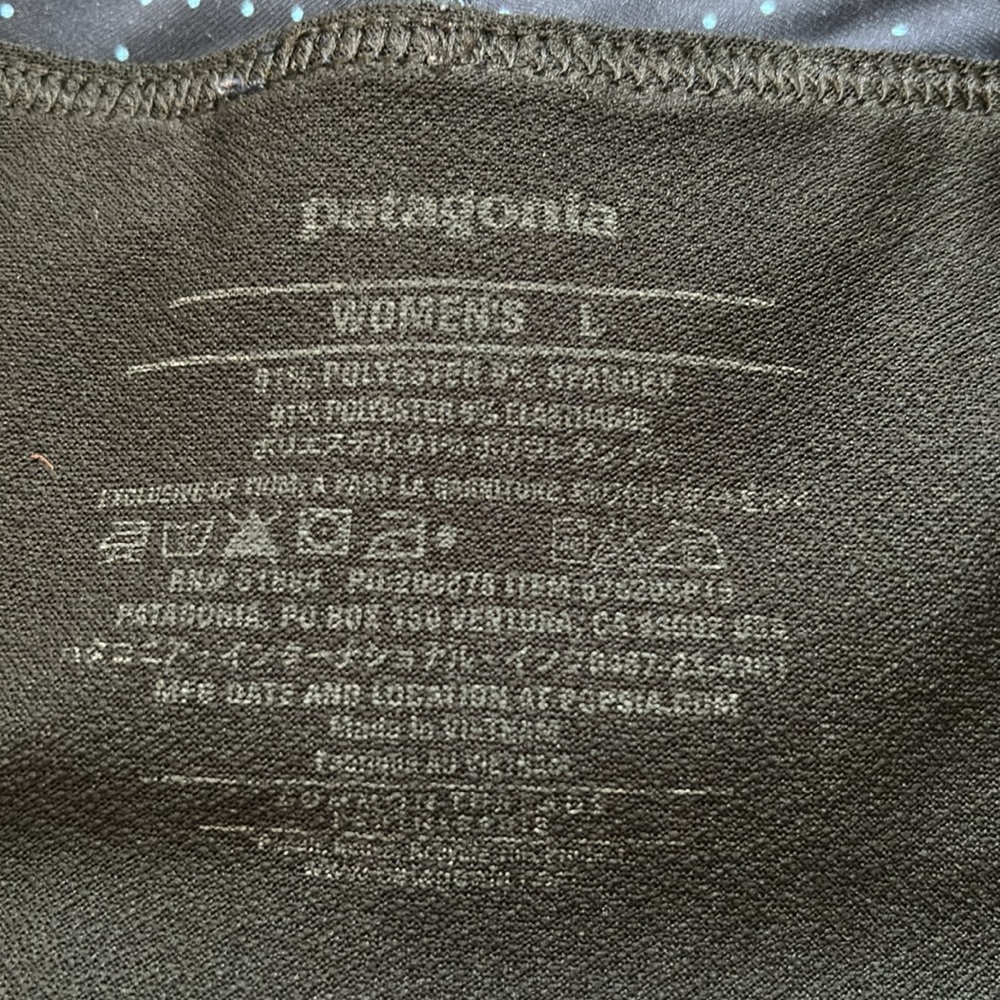 Patagonia Blue Athletic Shorts Size Large - Picture 12 of 13